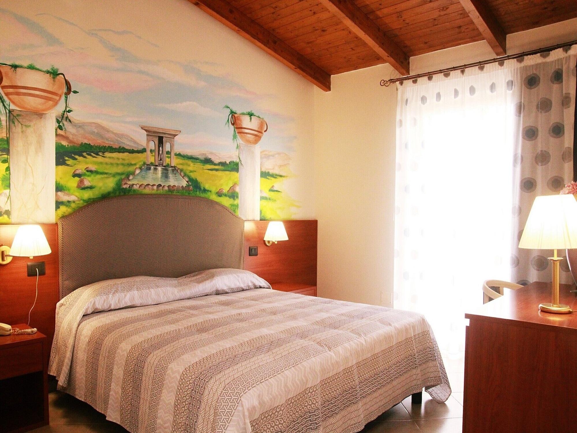 Hotel Tempio لاغو باتريا المظهر الخارجي الصورة